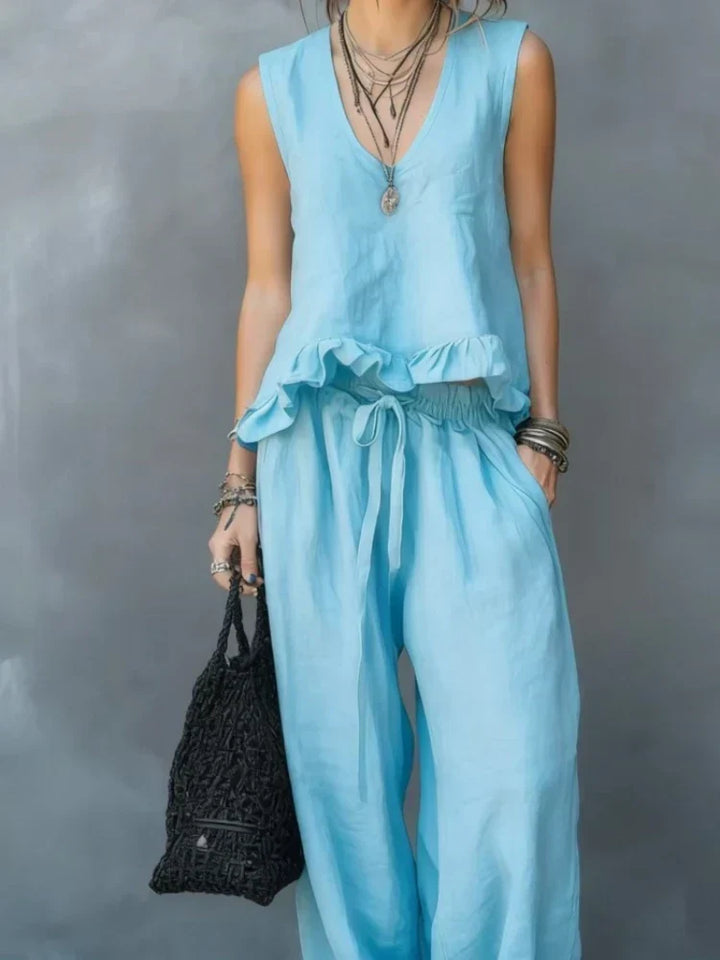 Clara | Two-Piece Pant Set with Sleeveless V-Neck Top and Ruffles