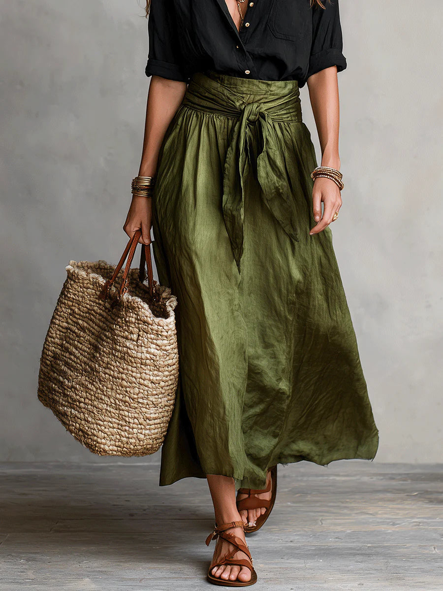 Vera – Two-Piece Set: Black T-Shirt and Olive Green Midi Skirt