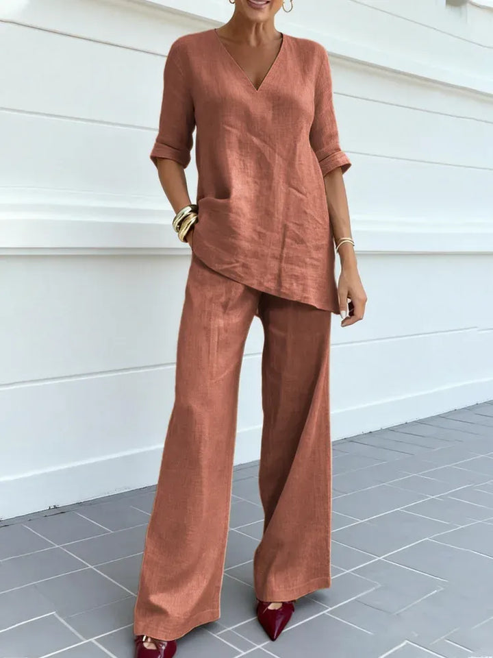 Susana | Two-Piece Set with Short Sleeve Top and Straight Pants