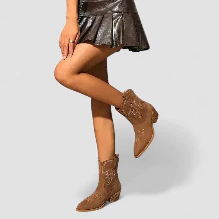 The Hollis Western Boot
