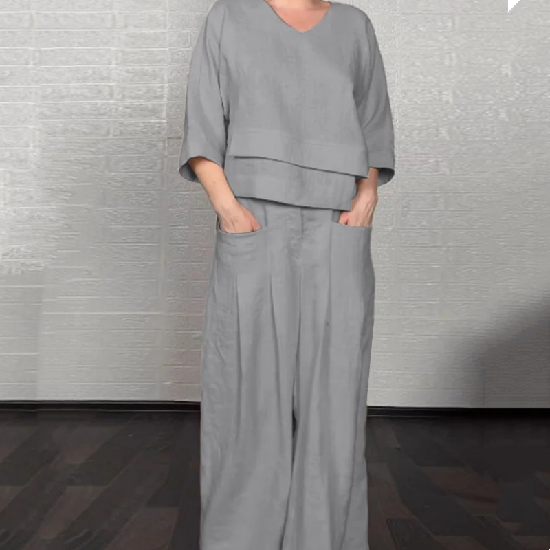 Noa | Loose Minimalist Two-Piece Set